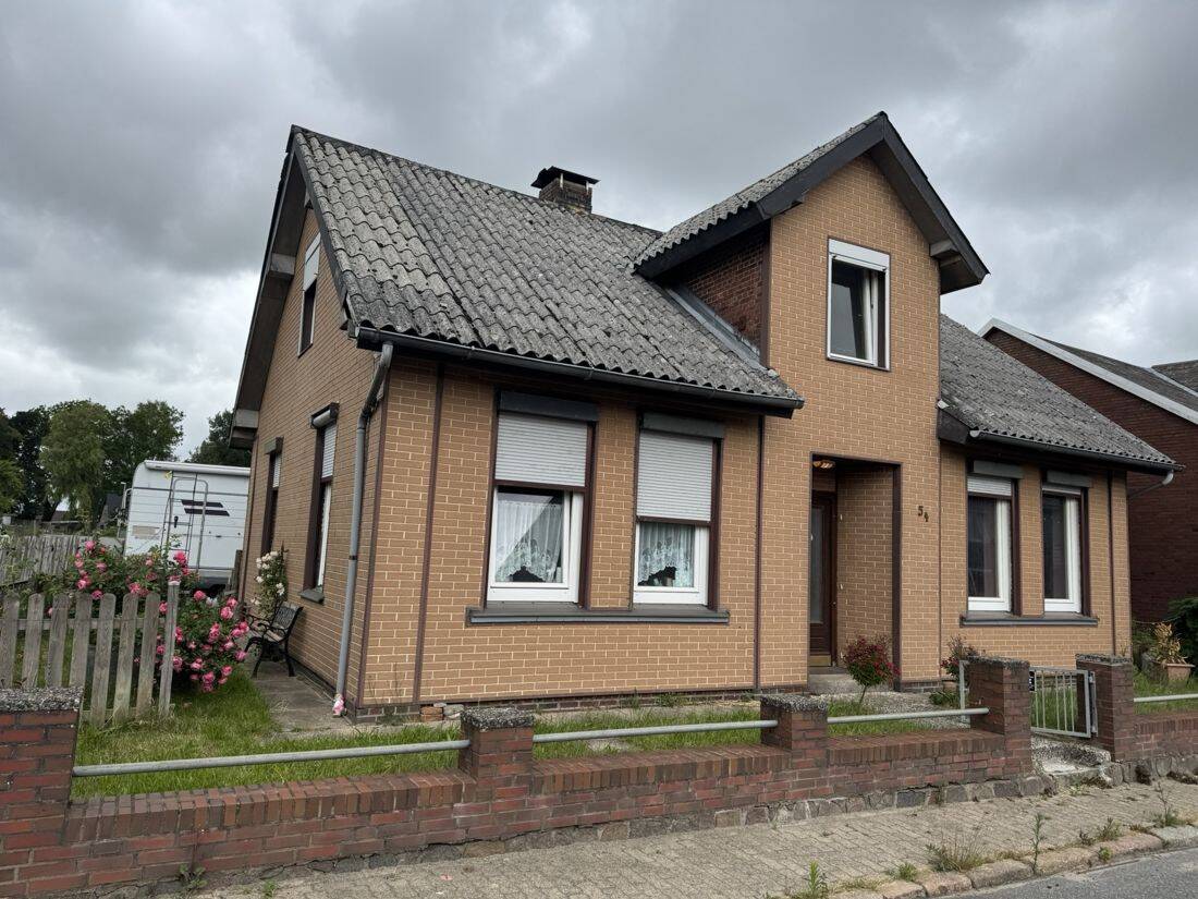 Wohnidylle mit Potenzial – Charmantes Einfamilienhaus wartet auf Sie, 25712 Buchholz