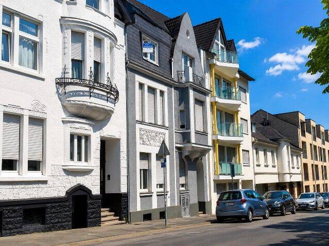 Exklusives Haus-im-Haus mit Garten, Sauna und Whirlpool in Mönchengladbach-Innenstadt, 41061 Mönchengladbach (Eicken Stadtmitte Waldhausen)