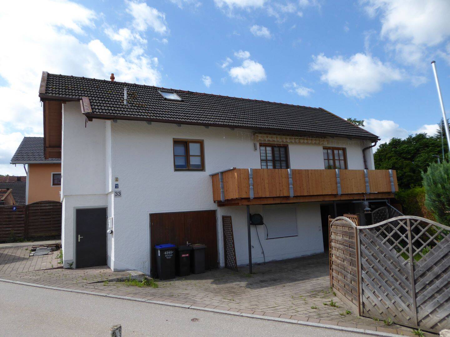 Kostengünstiges Einfamilienhaus in Tengling am Tachinger See zu verkaufen !, 83373 Taching a. See