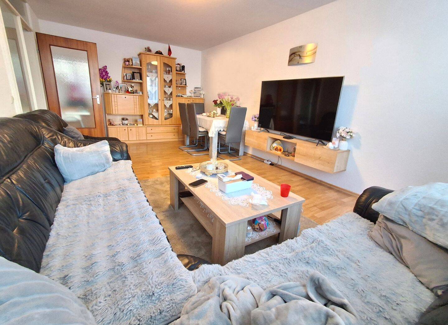 Attraktive 3-Zimmer-Wohnung mit großem Balkon, Aufzug und TG-Stellplatz in Singen, 78224 Singen (Hohentwiel)