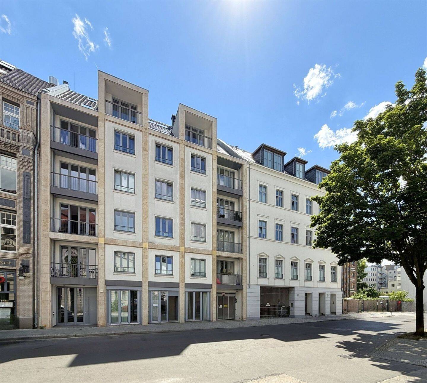 Berlin-Mitte – 4 Zi – FREI – Mit schallisoliertem Vielzweck-Raum für verschiedene Zwecke, 10179 Berlin (Mitte)