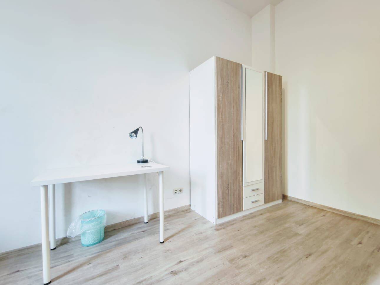 Zimmer 4 in 4er WG, Roonstr. 27, 44143 Dortmund (Brackel Körne Mitte Schüren Wambel)