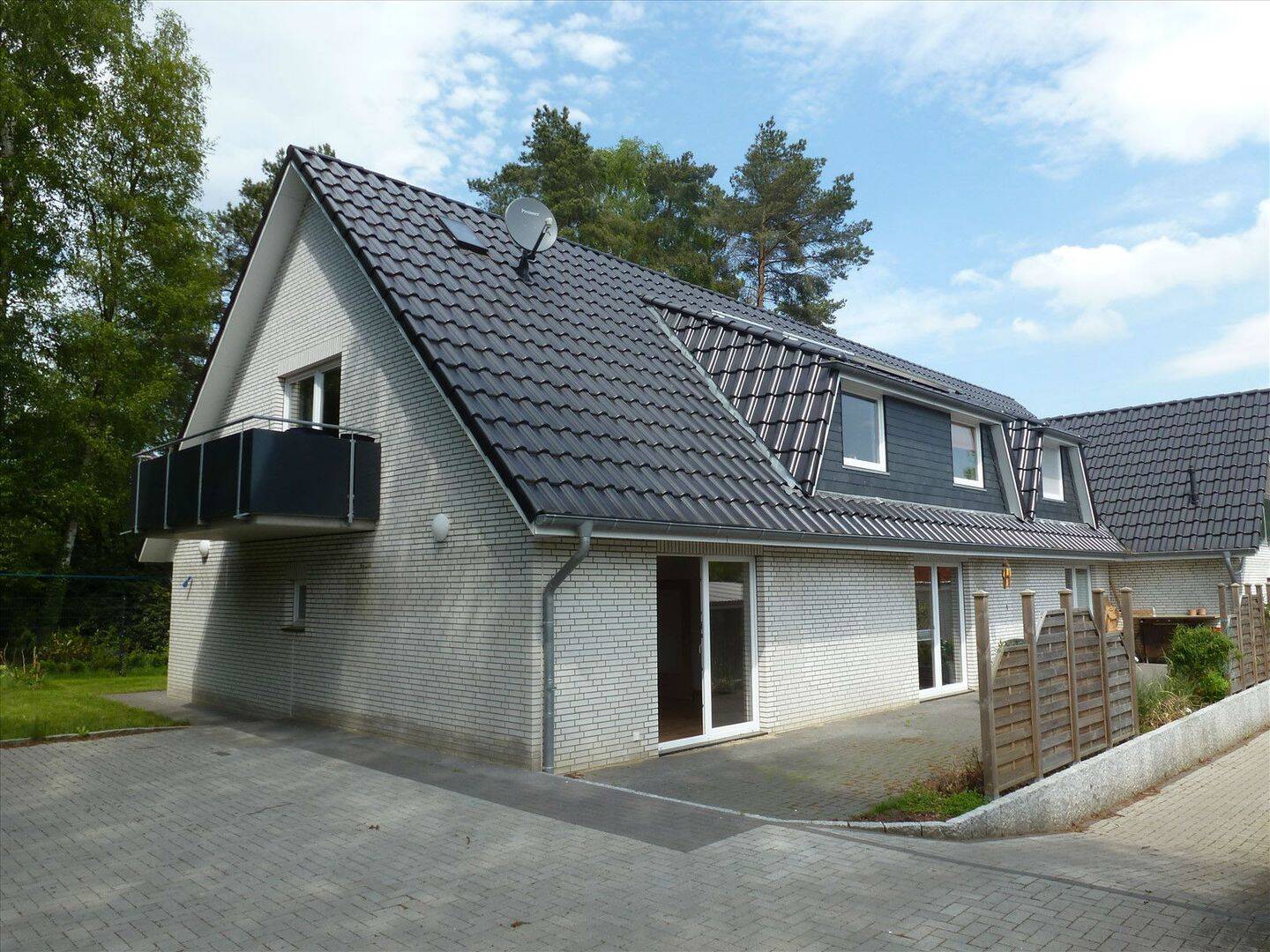 gepflegte 2-Zimmer-TERRASSEN-Wohnung in ruhiger Wohnlage, 21614 Buxtehude