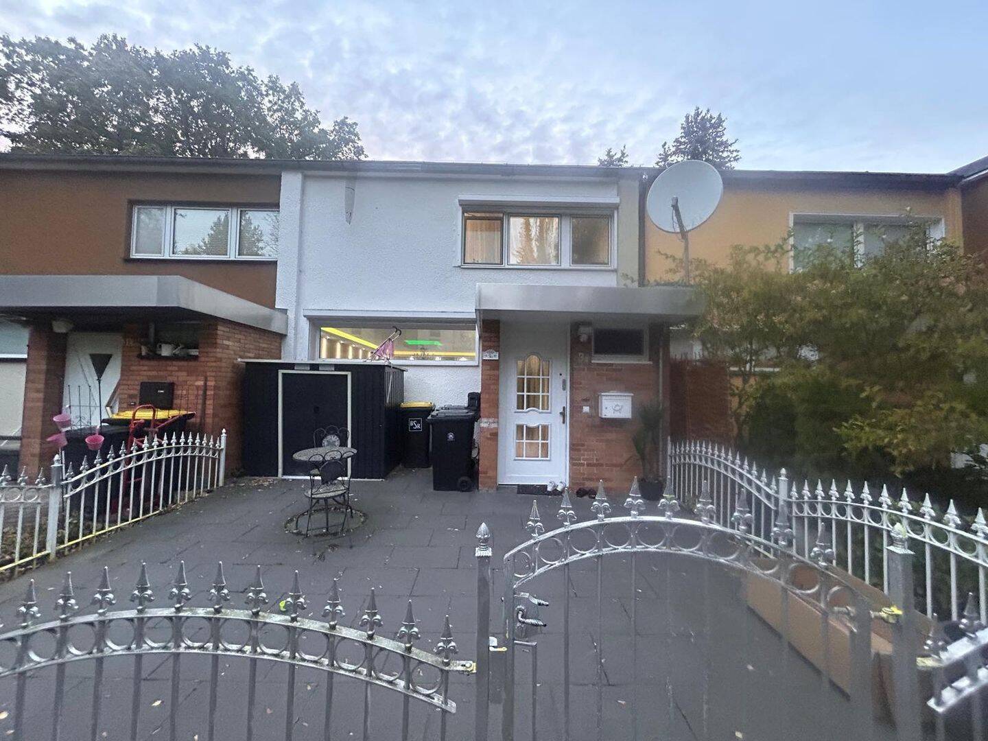 Reihenhaus mit 3 Zimmern und Garten, 13469 Berlin (Reinickendorf)