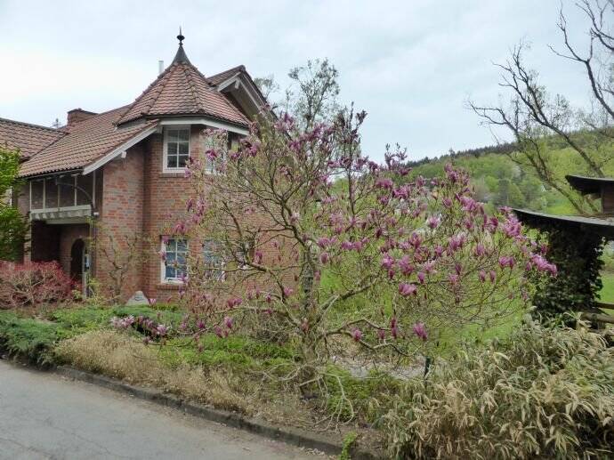Ruhige Einliegerwohnung mit Terasse und japanischem Garten, 57271 Hilchenbach