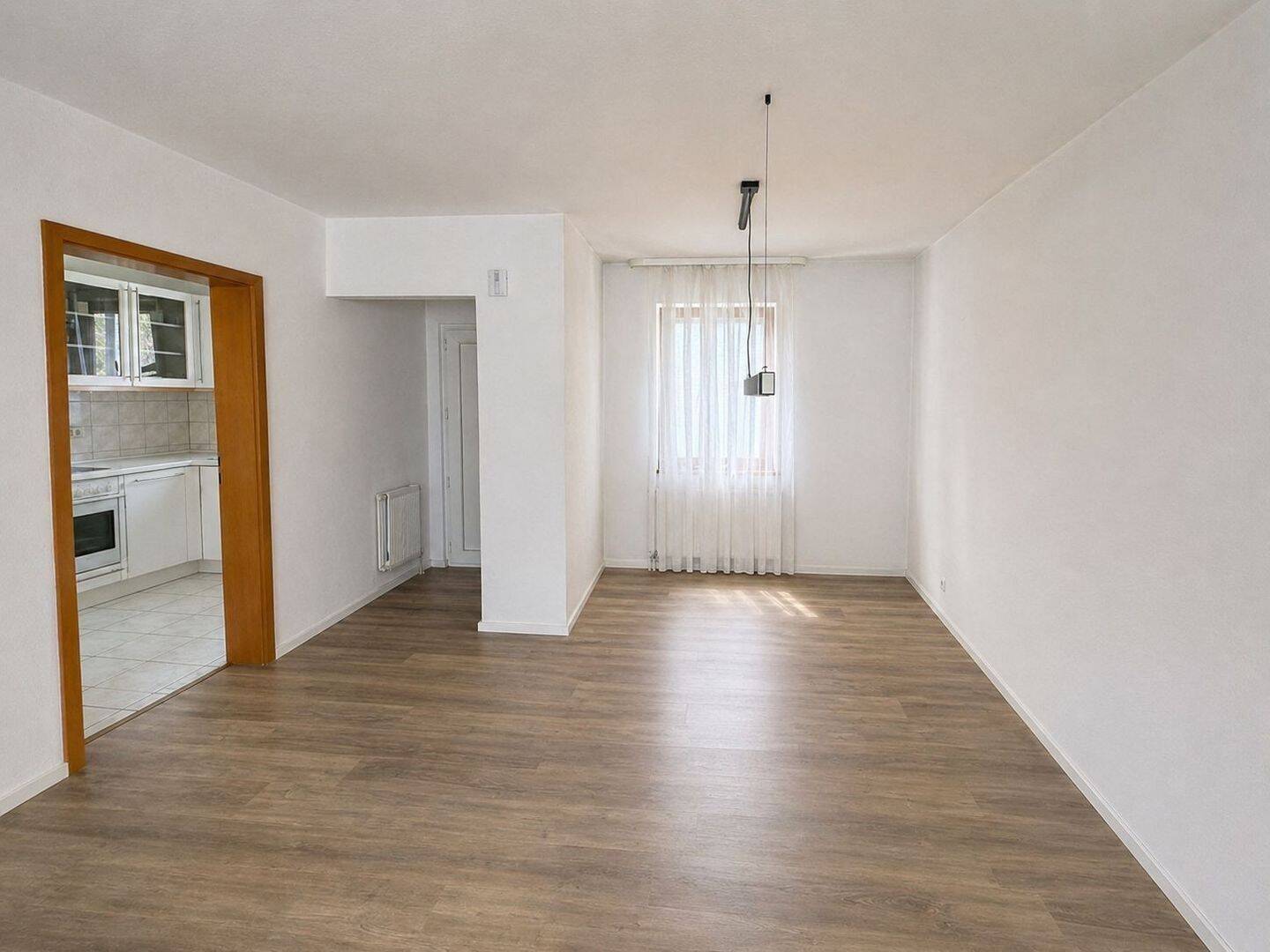 Charmante 3,5 Zi. Maisonette-Wohnung
98qm mit Balkon in Baden-Baden Centrum, 76530 Baden-Baden (Ebersteinburg Innenstadt Lichtental Varnhalt Weststadt)