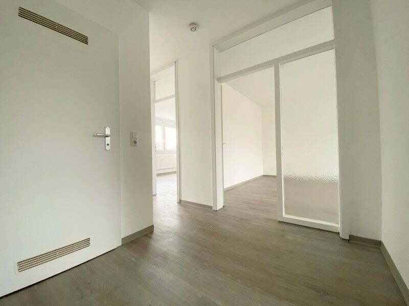 TOP renovierte 3-Zimmer Wohnung im Erdgeschoss, 44379 Dortmund