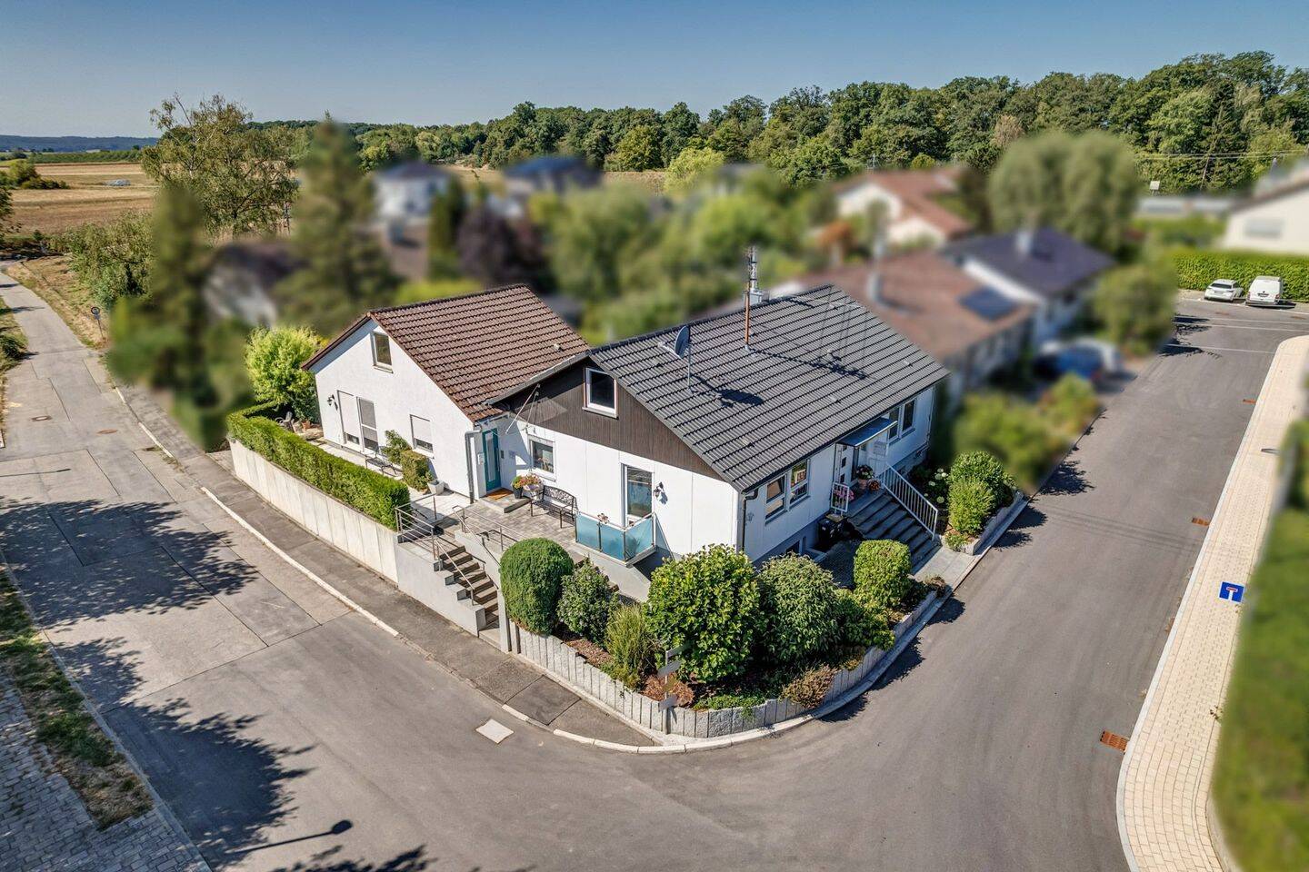 Mehr als ein Zuhause – Raum für Familie, Beruf und persönliche Freiheit in Donnbronn, 74199 Untergruppenbach
