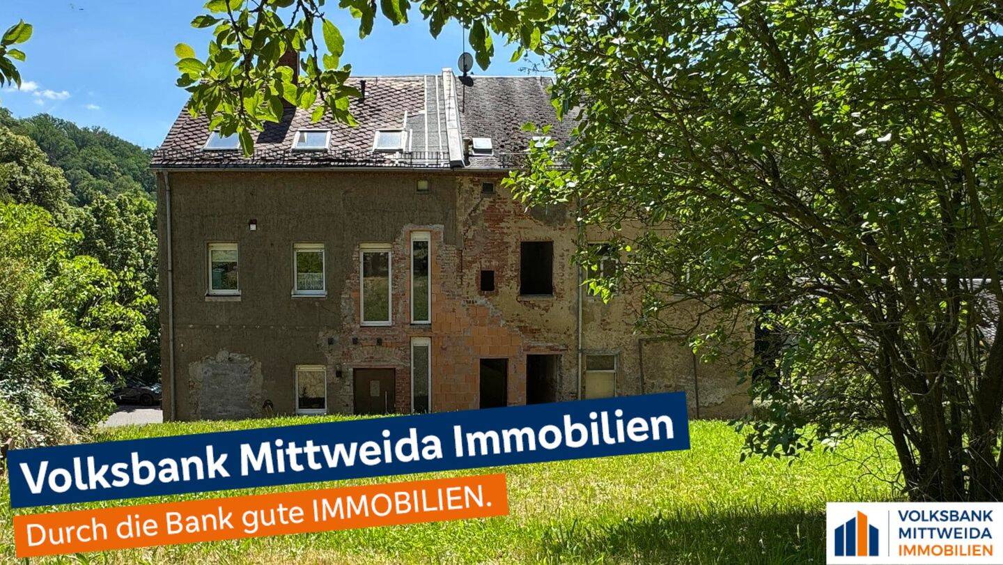 Teilsaniertes 2- Familienhaus mit Ausbaureserve und großem Grundstück in ruhiger Lage!, 4736 Waldheim