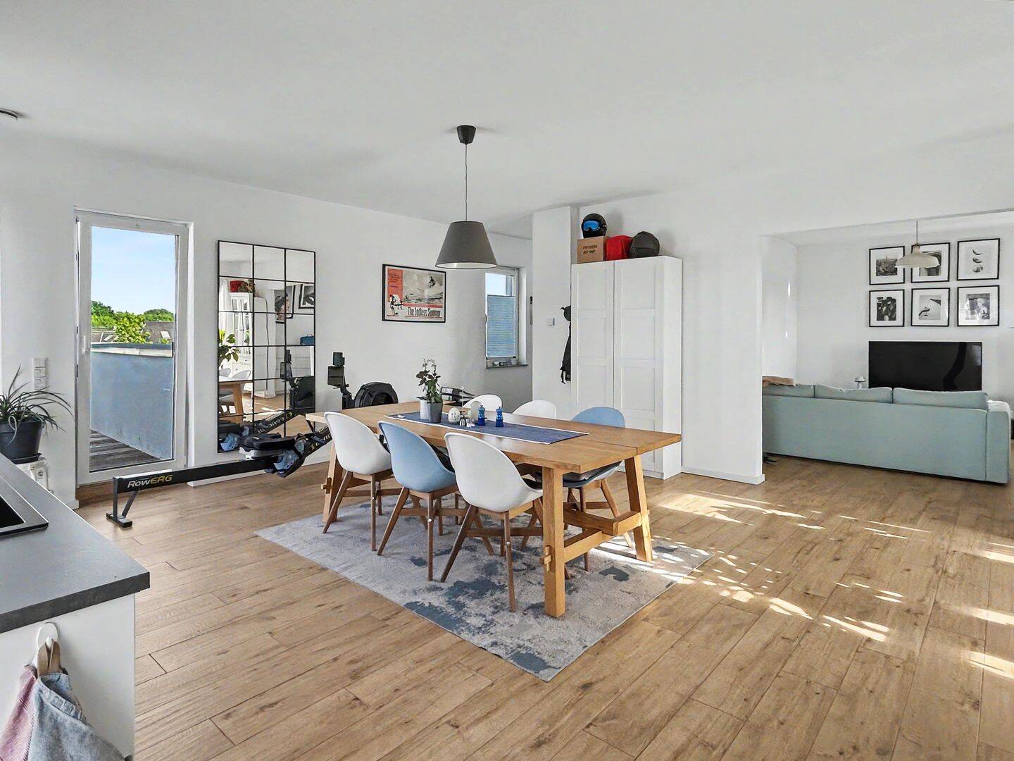 Luxuriöses Penthouse in Meerbusch-Strümp – ca. 109 m² Wohnfläche, 2 Dachterrassen, 2 TG-Stellplätze, 40670 Meerbusch