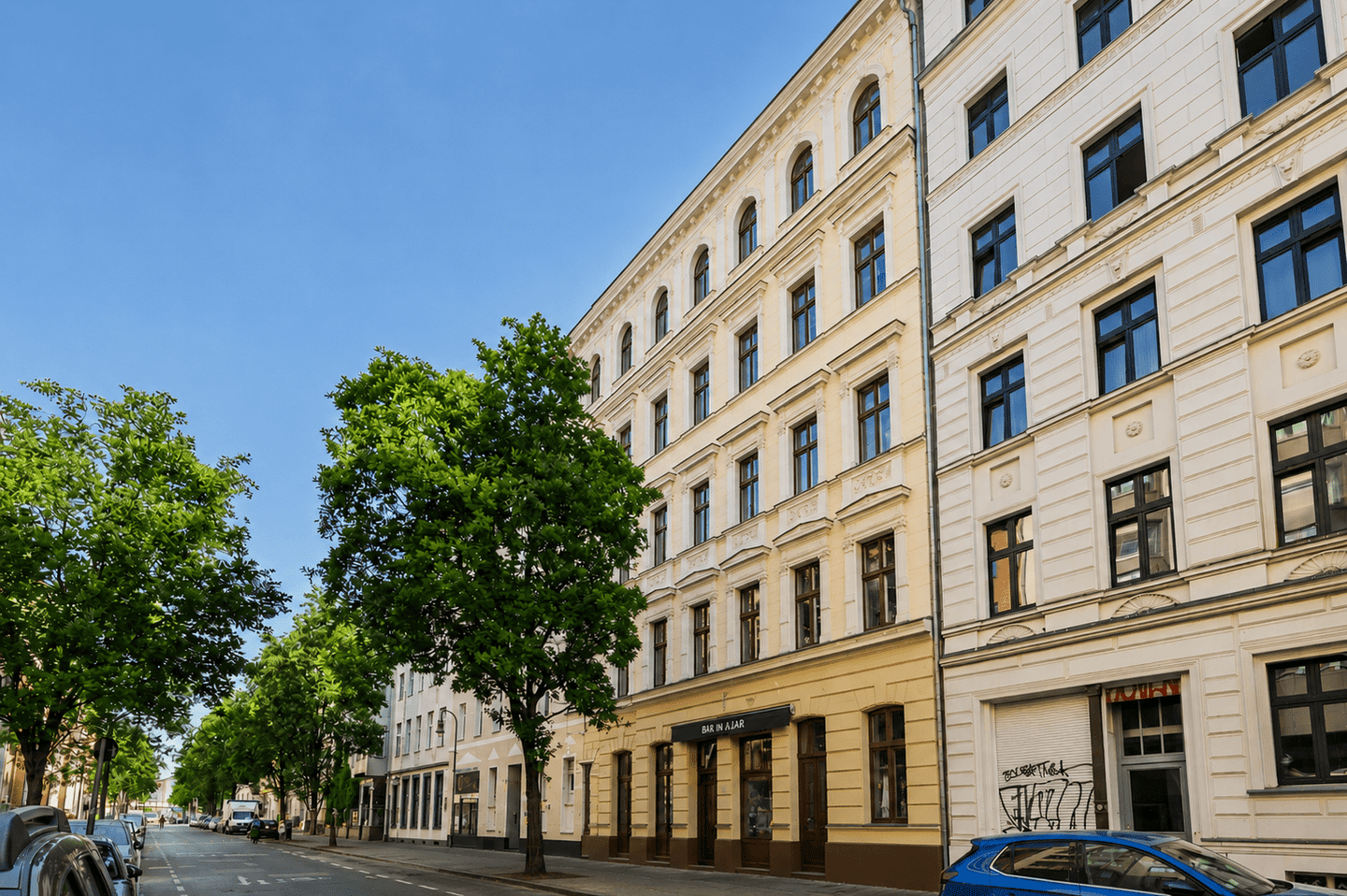 Ca. 4 % AfA & Provisionsfrei! – Vermietete 5-Zimmer-Altbauwohnung am beliebten Paul-Lincke-Ufer, 10999 Berlin (Friedrichshain-Kreuzberg Kreuzberg)