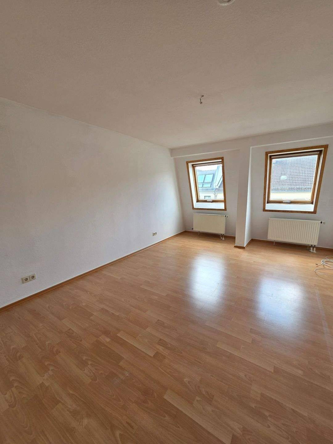 Helle Dachgeschosswohnung / 2-Raum/ Bad mit Fenster, 4155 Leipzig (Gohlis-Mitte Gohlis-Süd)