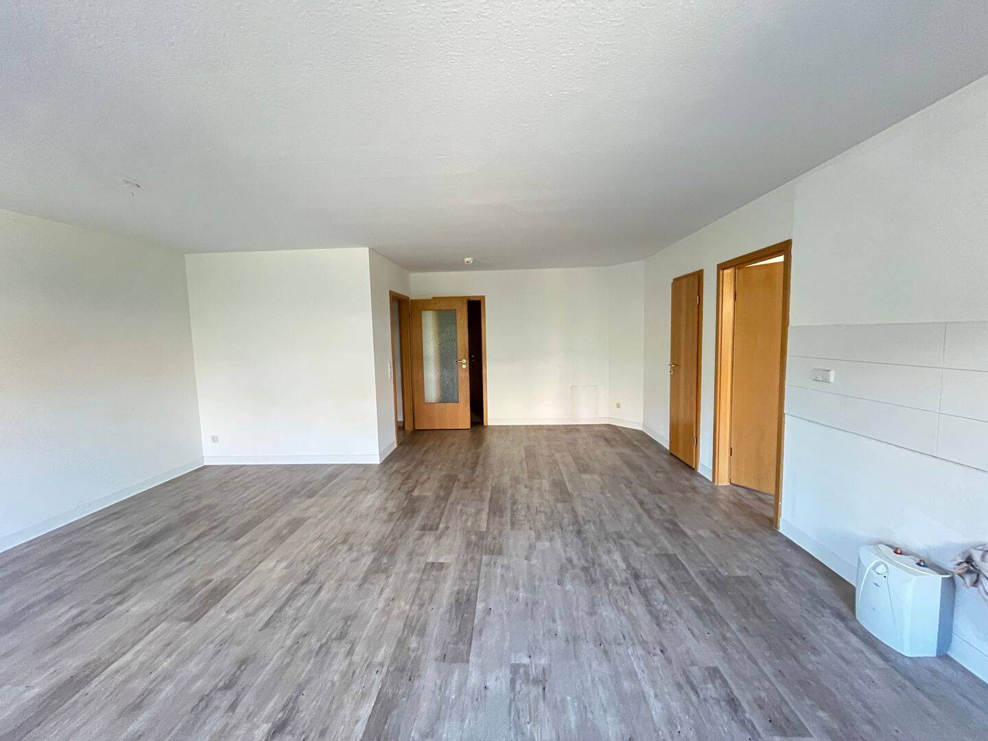 Charme trifft Funktion: Stilvolle Wohnung mit Balkon, 38820 Halberstadt