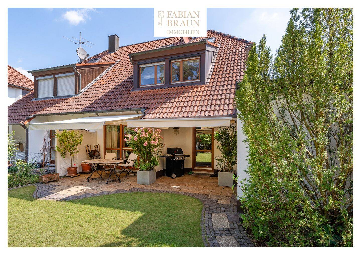 Exklusive, ruhig. Lage, DHH, 5 Zi, Sauna, EBK, Kamin, Granit, Gr.-Garage, 90571 Schwaig b. Nürnberg