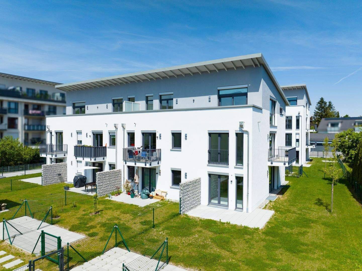 Großzügige 3-Zimmer-Dachterrassenwohnung, 82110 Germering
