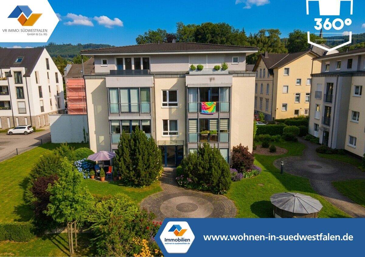 VR IMMO: Komfortables Wohnen mit Aufzug, Wintergarten und schöner Außenanlage im Zentrum., 58840 Plettenberg