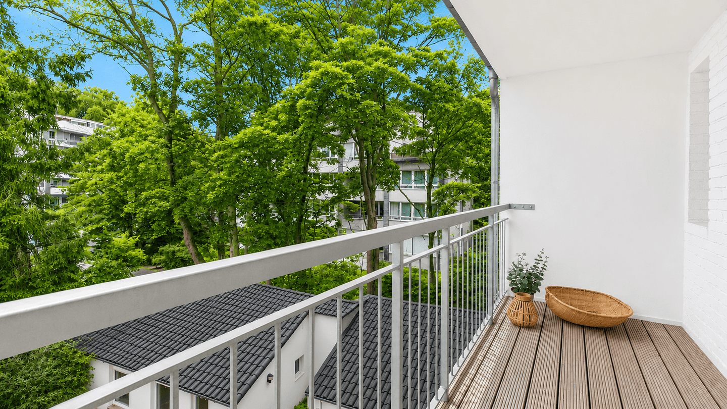 COSY LIVING! Helle, ruhige 2-Zimmer-Wohnung mit Loggia & EBK in zentraler Lage von Grafenberg, 40629 Düsseldorf (Gerresheim Grafenberg Hubbelrath Ludenberg Rath)