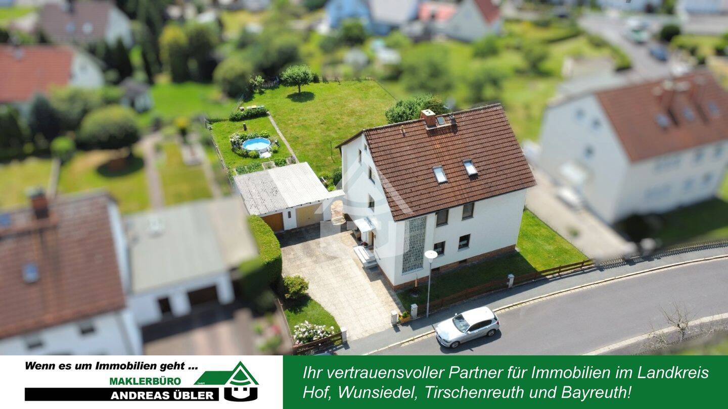 Vermietetes Mehrfamilienhaus mit weitläufigem Garten, 95100 Selb