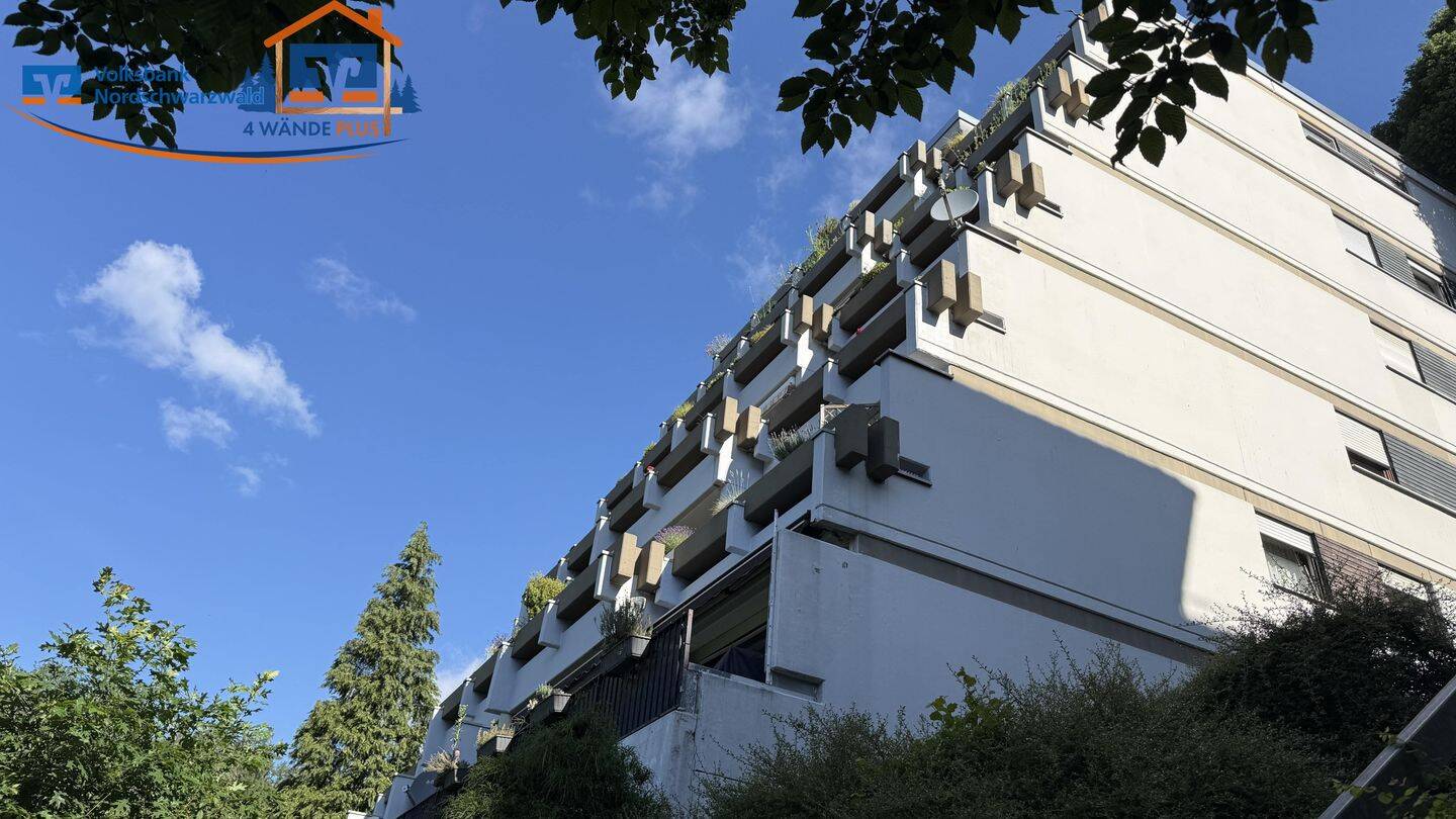 Schickes Appartement mit traumhafter Aussicht, 72275 Alpirsbach