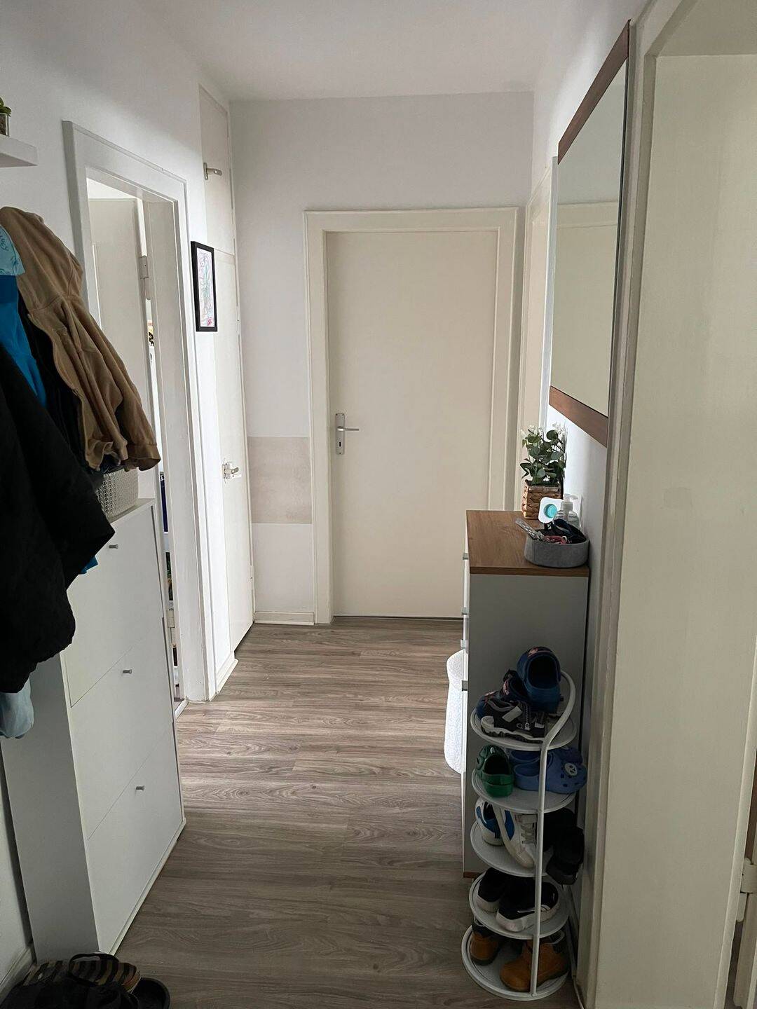 Gemütliche 65m2, 3 Zimmer Wohnung direkt am Teich, 38448 Wolfsburg