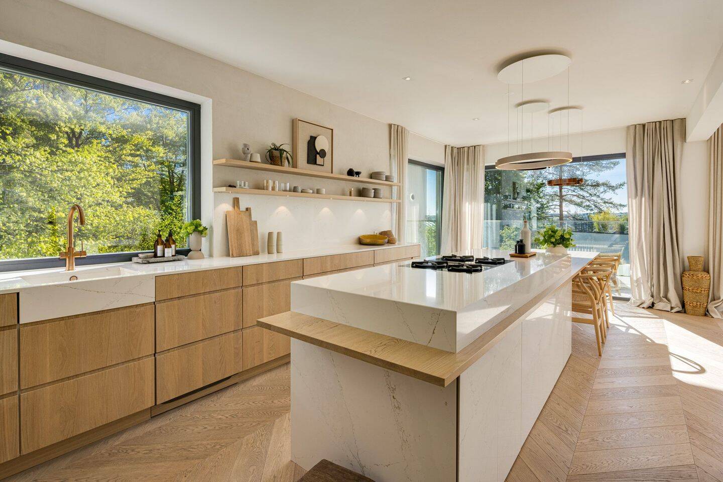 Extravagante Villa mit Seeblick am Pilsensee, 82211 Herrsching a. Ammersee