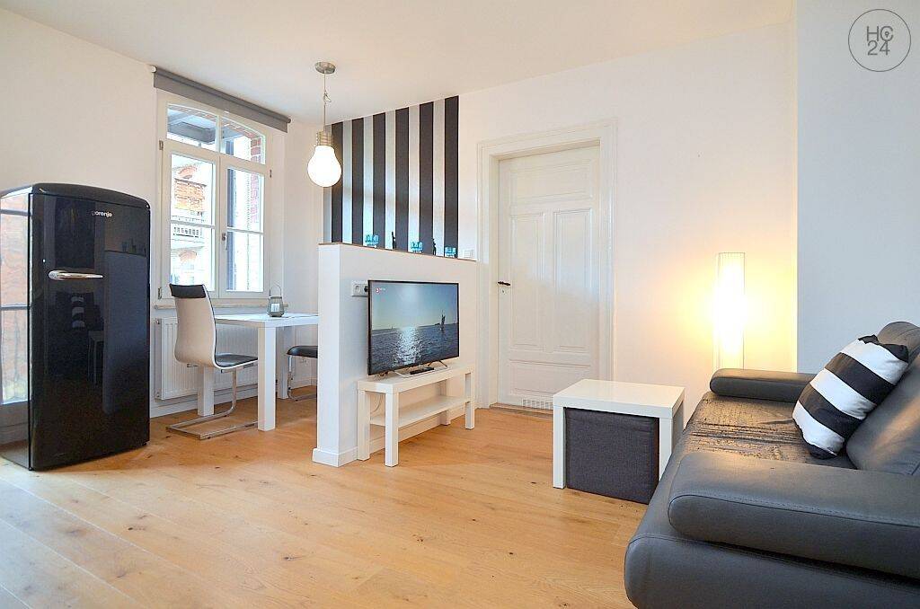Schön möbliertes 2-Zimmer-Apartment mit WLAN in Fuerth, 90763 Fürth (Südstadt Weikershof)