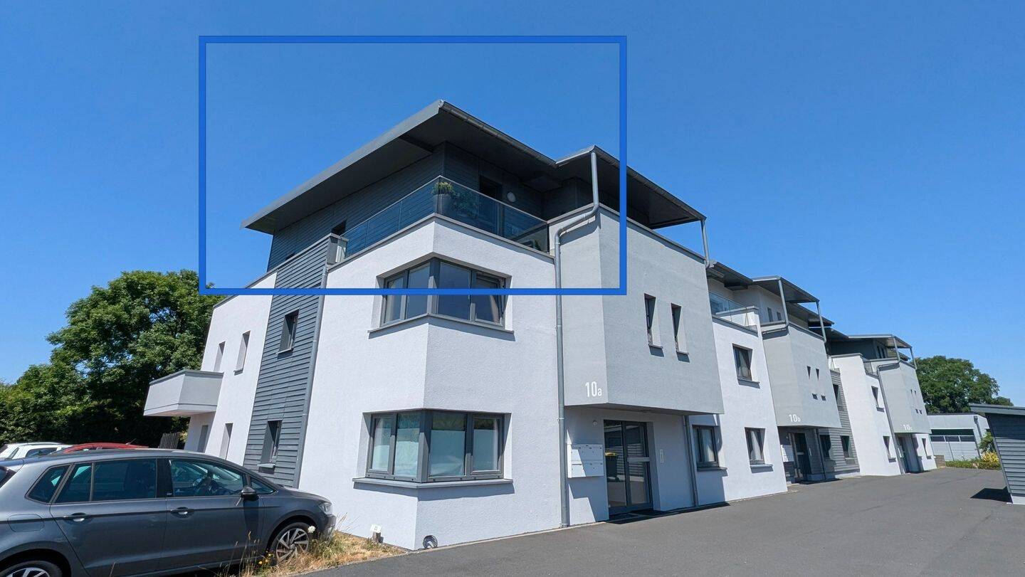 Exklusives Penthouse mit Weitblick – stilvolles Wohnen über den Dächern von Roetgen, 52159 Roetgen