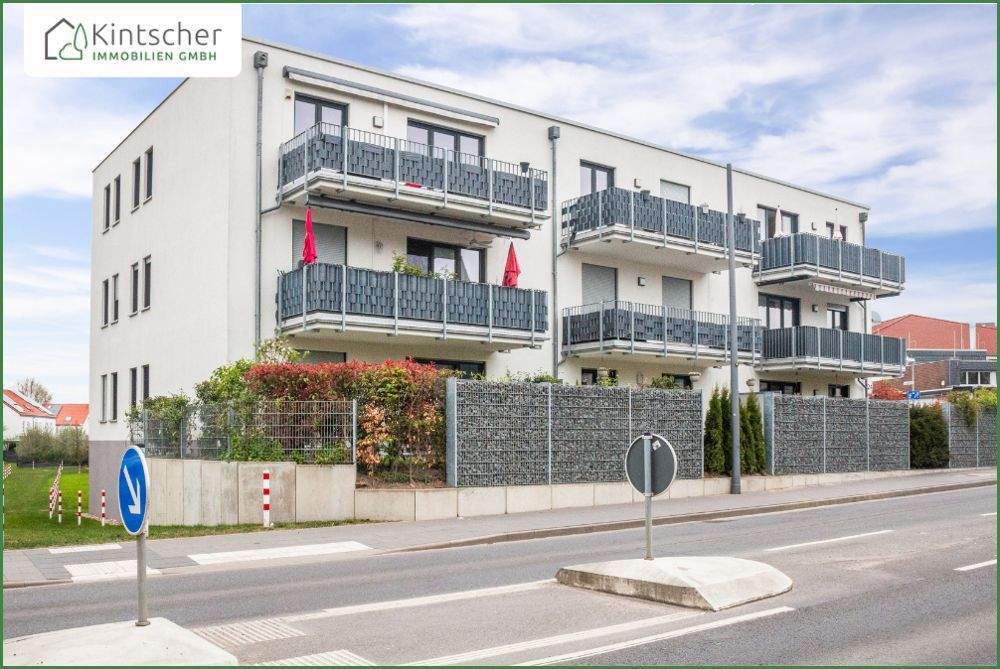4 Zimmer – Aufzug – 2 TG-Stellplätze – Balkon – Baujahr 2020 – zentrale Lage in Burscheid, 51399 Burscheid