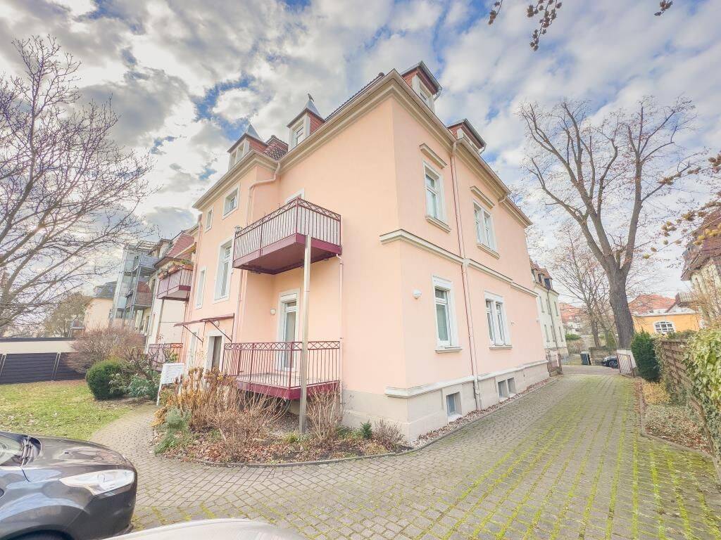 JETZT KAUFNEBENKOSTEN EINSPAREN! 5 ZI. DACHGESCHOSS-WOHNUNG IN RUHIGER WOHNLAGE, 1129 Dresden (Hellerberge Pieschen-Nord/Trachenberge Trachau)