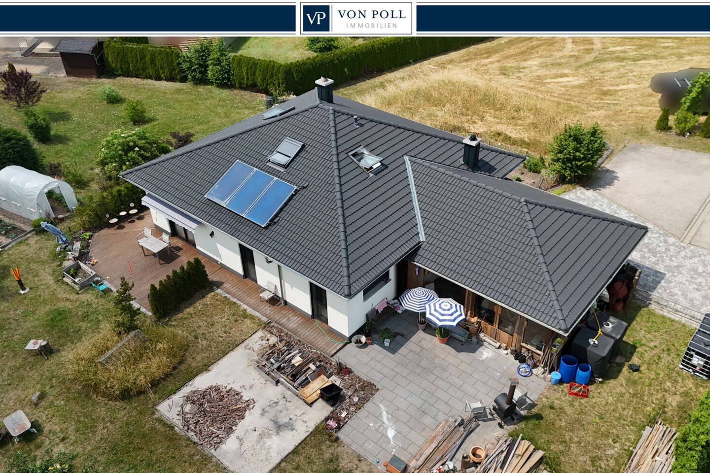 Exklusiver Bungalow mit hochwertiger Ausstattung, Doppelcarport und traumhaftem Garten, 91599 Dentlein a. Forst