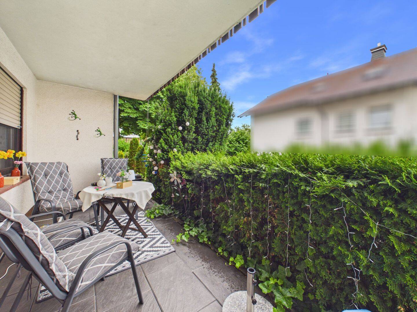 Helle Erdgeschosswohnung mit 3 Zimmern und gemütlicher Terrasse, 36093 Künzell