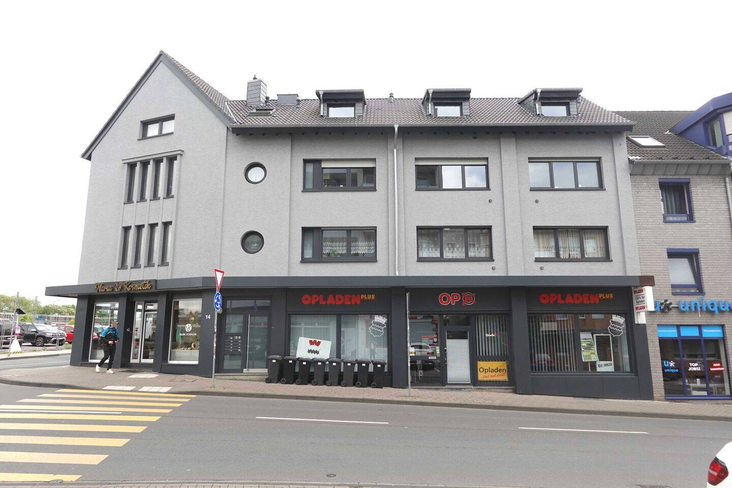 3-Zimmer im gemütlichen Dachgeschoss – unmittelbar am Opladener Busbahnhof!, 51379 Leverkusen (Opladen)