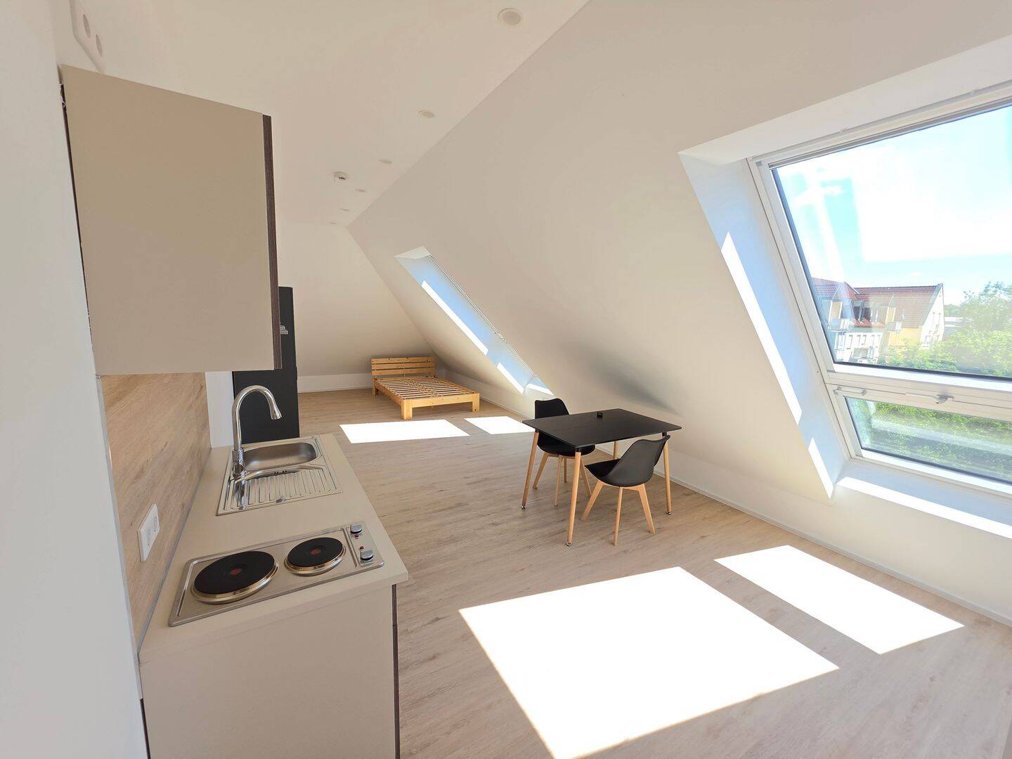 Helles, modern möbliertes Studio-Apartment in zentraler Lage von Ingolstadt, 85057 Ingolstadt (Ingolstadt)