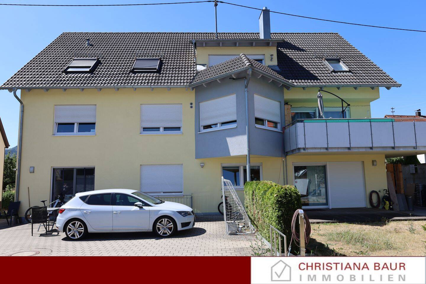 TERRASSE UND GARTEN INKL.: Große 2-Zimmer-Wohnung, Erzingen, 72336 Balingen