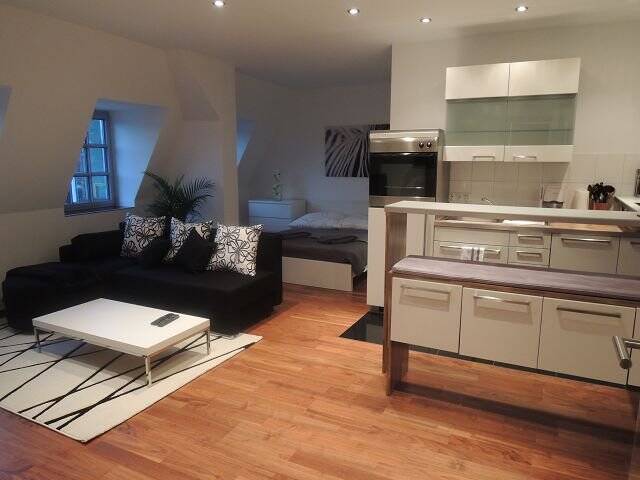 Möbliertes 1-Zimmer-Appartment mit Geothermieheizung in der Nähe der Fußgängerzone, 90762 Fürth (Innenstadt)
