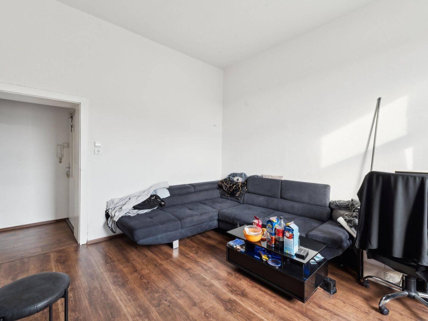 Zentral gelegene 2-Zimmer-Wohnung im 2. OG in Düsseldorf Oberbilk, 40227 Düsseldorf (Eller Oberbilk)