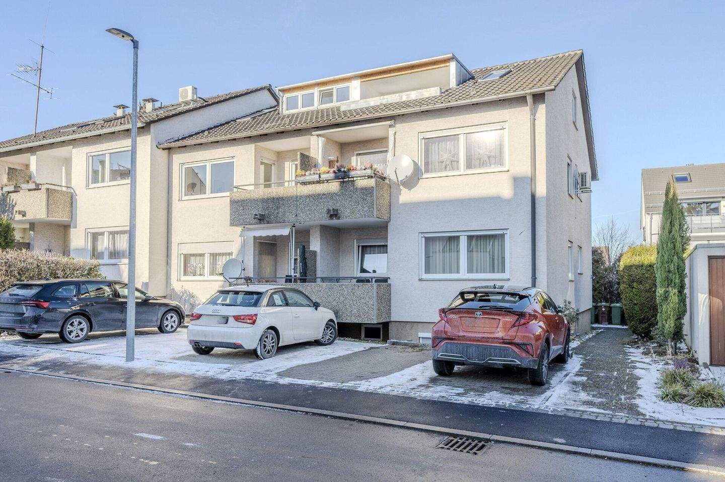 Wohnen oder investieren – Modernisierte 2,5-Zimmer-Wohnung in Asperg, 71679 Asperg