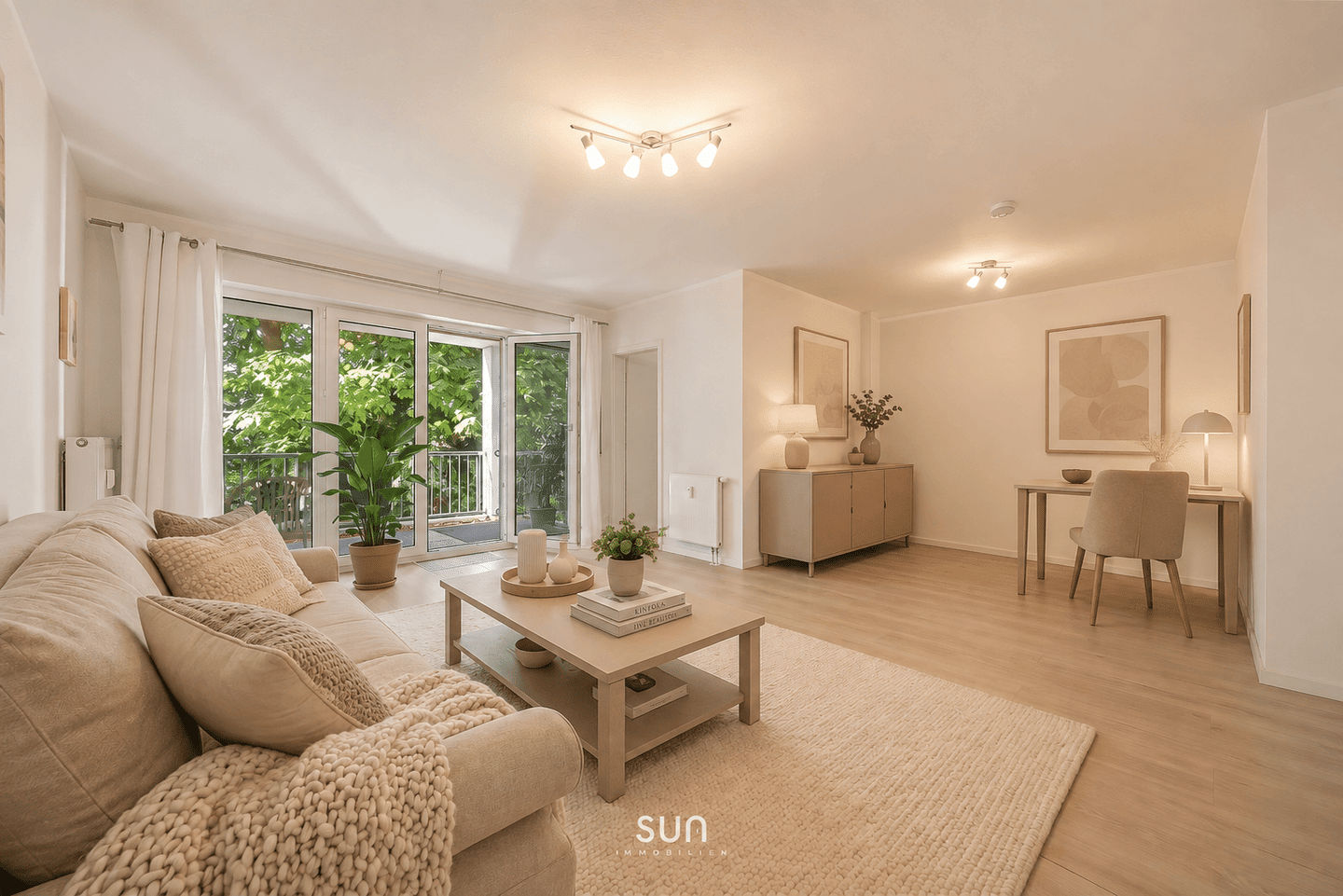 MODERNES 43-M²-APARTMENT MIT GRÜNEM BALKON IN KÖNIGSTEIN – KURPARK, BURG & BAHNHOF VOR DER TÜR, 61462 Königstein im Taunus