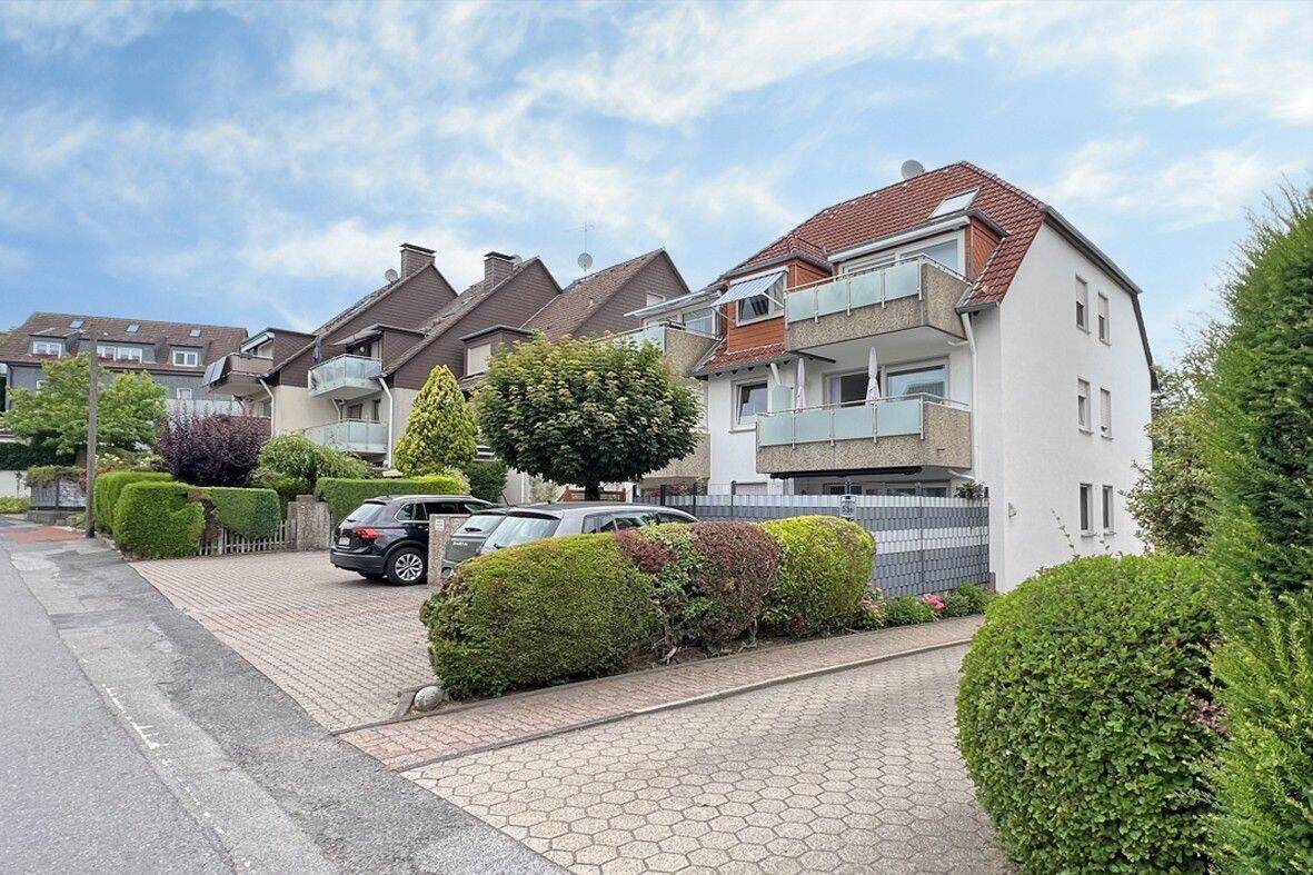 Ruhig, grün und gemütlich :) 3½-Raum-EG-Wohnung mit Terrasse & Garage in Byfang, 45257 Essen (Byfang Fischlaken Kupferdreh)