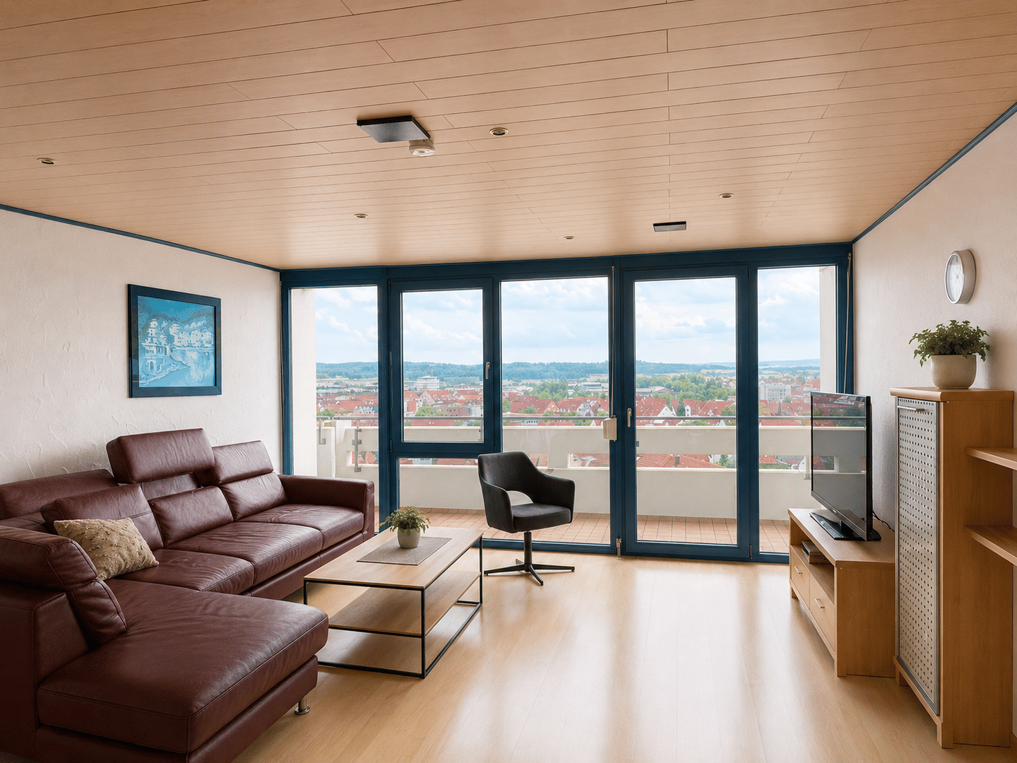 Große lichtdurchflutete 4,5 Zimmer Wohnung mit Weitblick, 74564 Crailsheim