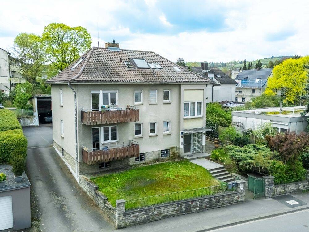 Vermietetes Dreifamilienhaus in Würzburg/Heidingsfeld, 97084 Würzburg (Heidingsfeld Heuchelhof Rottenbauer)