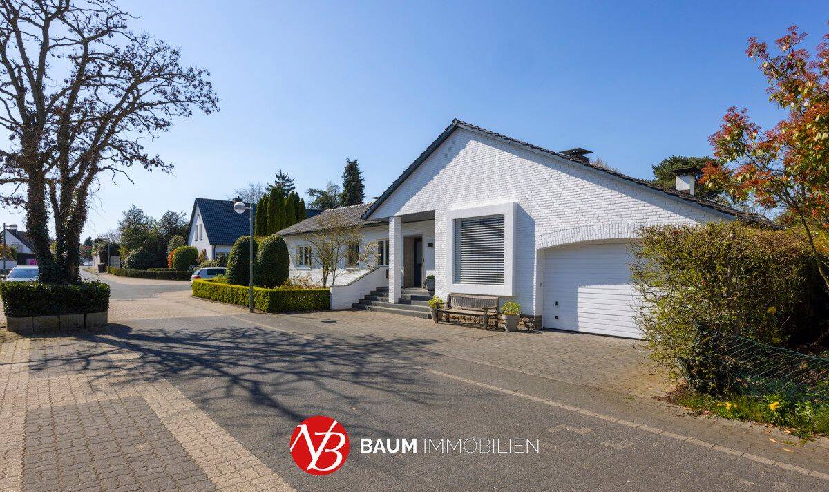 Luxuriöses Einfamilienhaus mit Einbauküche und Wellnessbereich in exklusiver Lage von Meerbusch-Strümp!, 40670 Meerbusch
