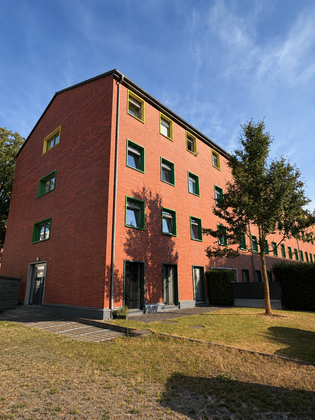 Möbliertes & modernes Apartment mit All-In-Miete, 85053 Ingolstadt (Ingolstadt Kothau Niederfeld Ringsee Rothenturm)
