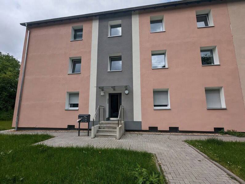 Günstige 2,5-Zimmerwohnung in zentraler Lage, 45309 Essen (Kray Schonnebeck)