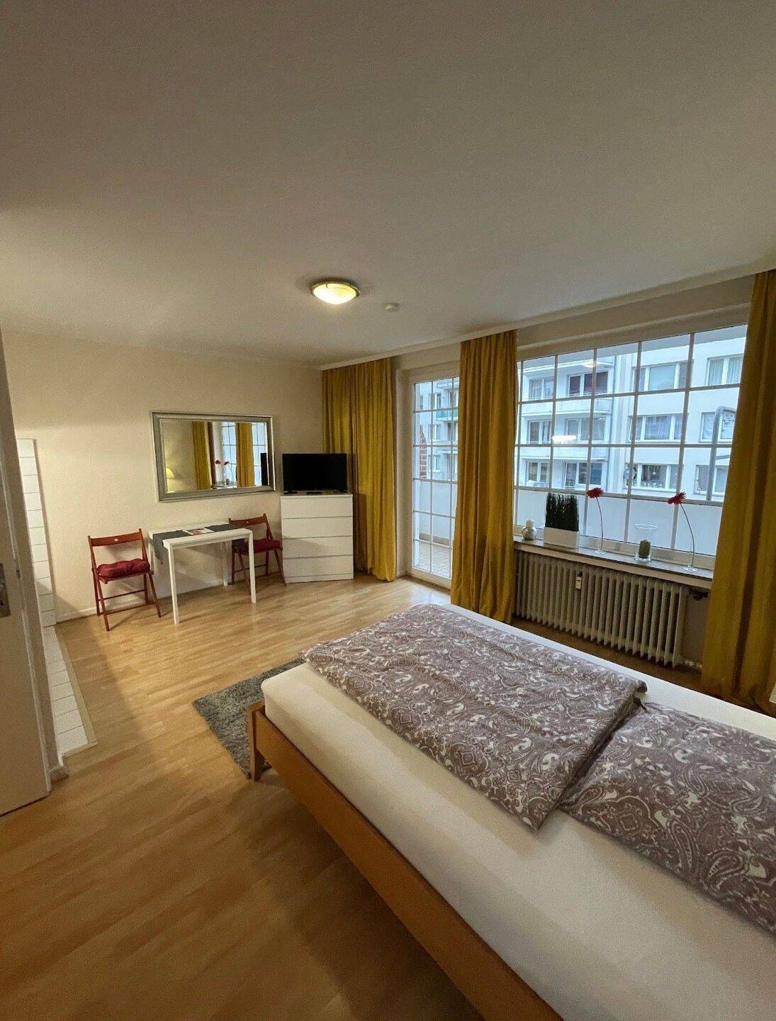 Mietwohnung, 1 Zimmer, 28 m², in Düsseldorf, 40210 Düsseldorf (Friedrichstadt Stadtmitte)