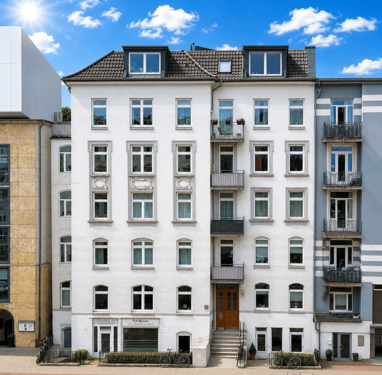 SELTEN: 178 m² Freiheit für Wohnen & Arbeiten in Winterhude, 22299 Hamburg (Hamburg-Nord Winterhude)