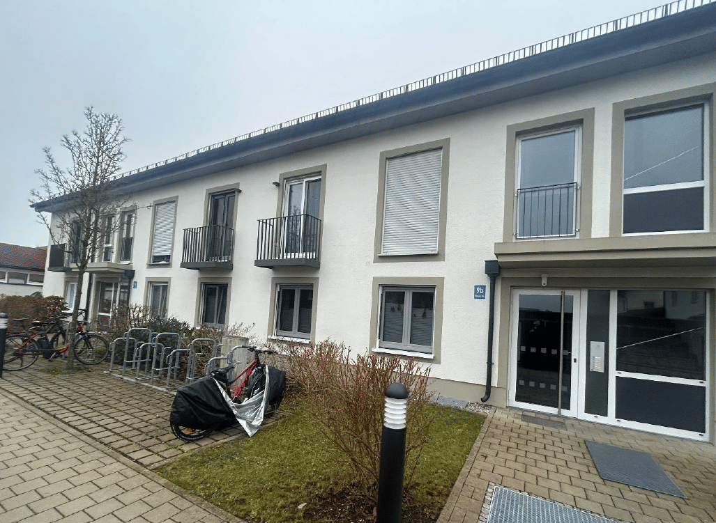 Moderne 3-Zimmer-Wohnung mit Garten und TG Plätzen in Putzbrunn, 85640 Putzbrunn