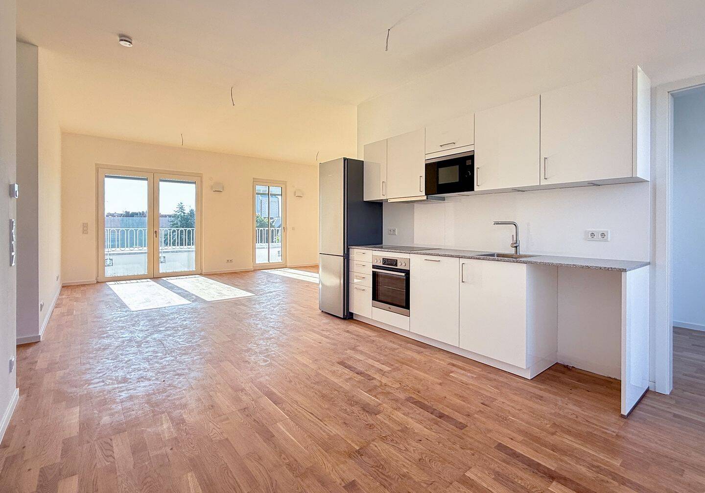 Große Dachgeschosswohnung nah Schloß Charlottenburg – 4 Zimmer am Mierendorffplatz, 10589 Berlin (Charlottenburg-Wilmersdorf Charlottenburg Kolonie Gerickes Hof)