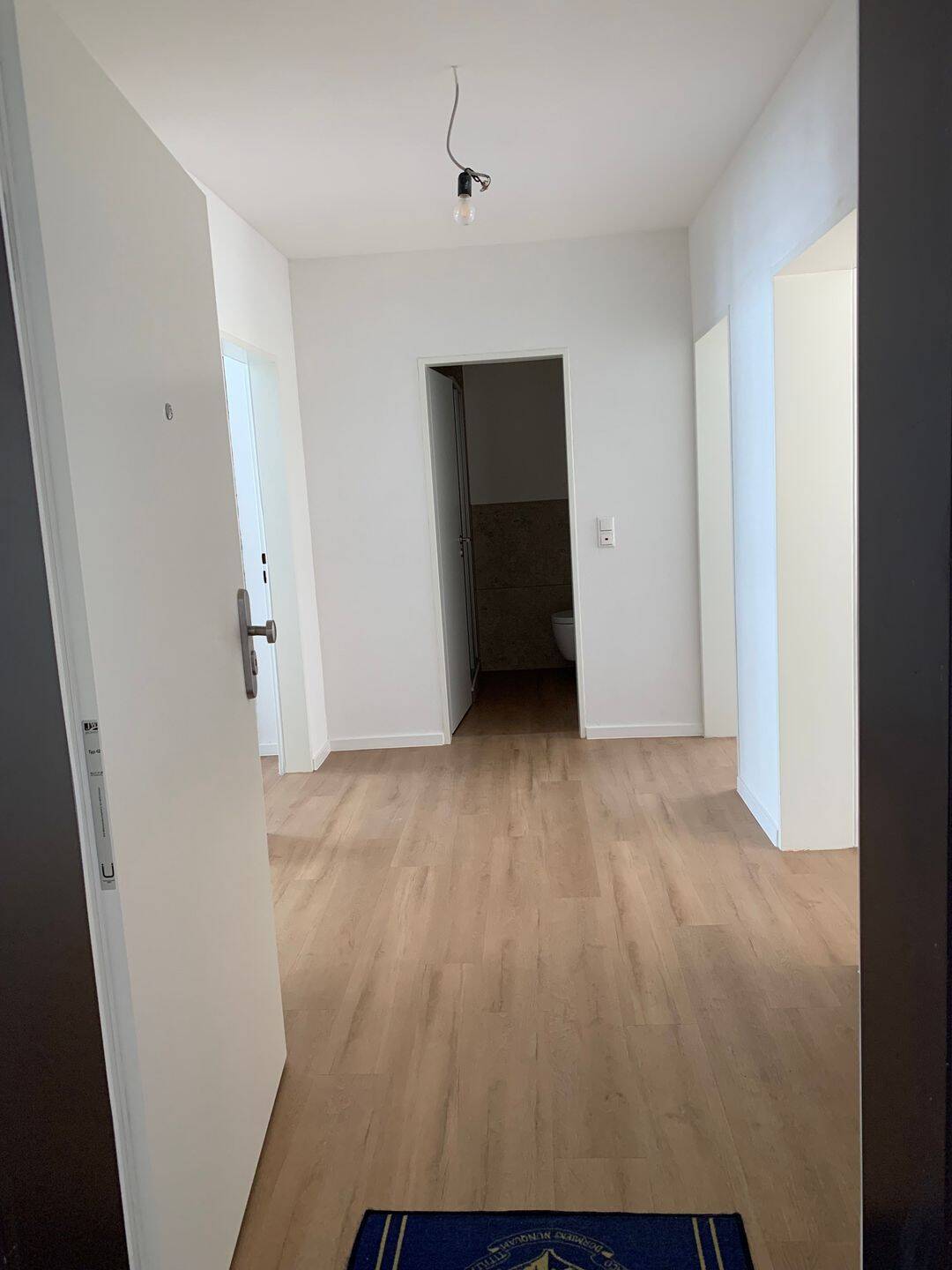 Helle, sanierte 3 Zimmer Wohnung im 2.OG in der Altstadt von Würzburg, 97070 Würzburg (Altstadt)