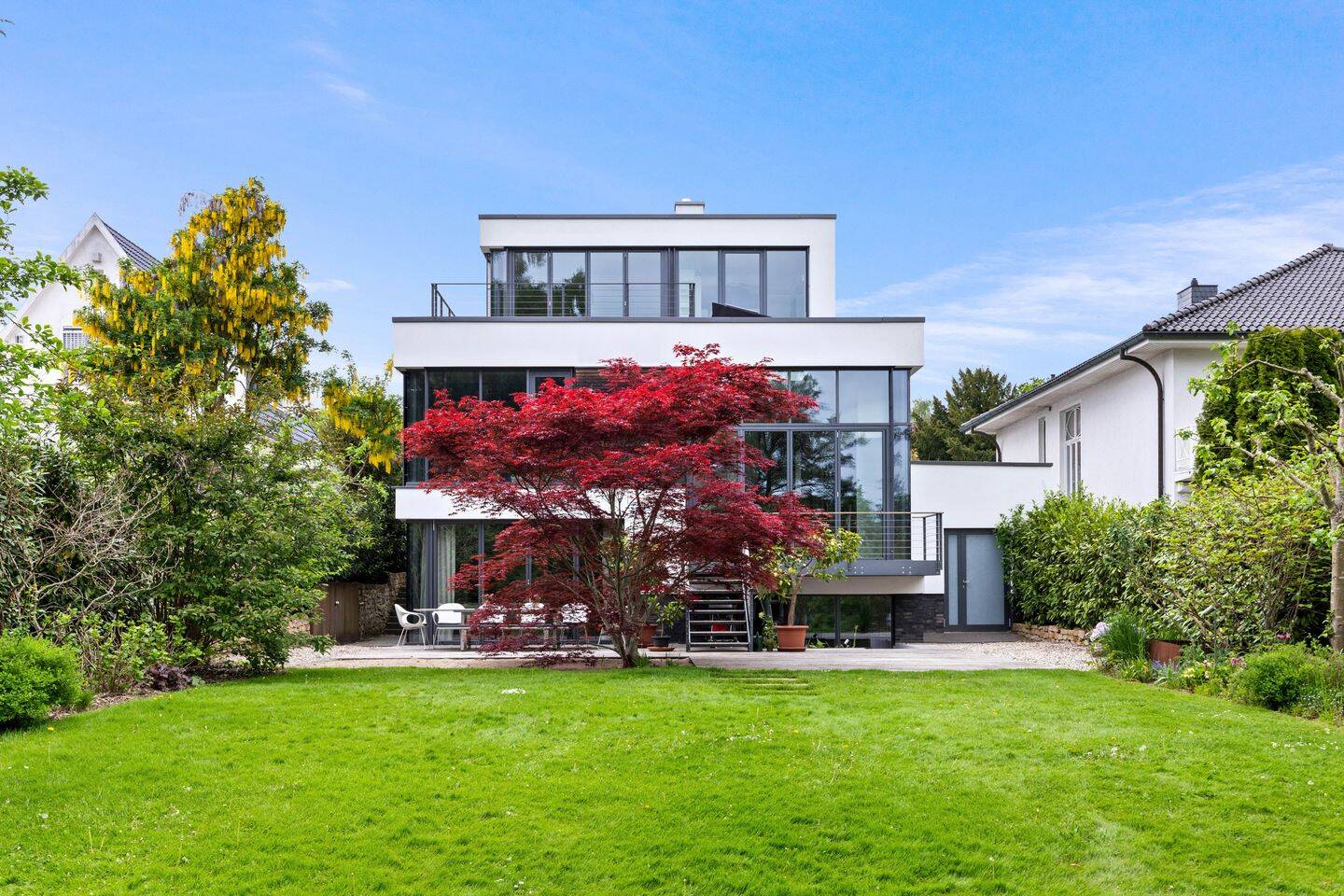 Architektur – Ikone an der Wakenitz – Repräsentatives Wohndomizil in Bestlage, 23562 Lübeck (Sankt Jürgen)